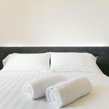 Domus Cavour Rooms&Suites Tirano Zimmer foto