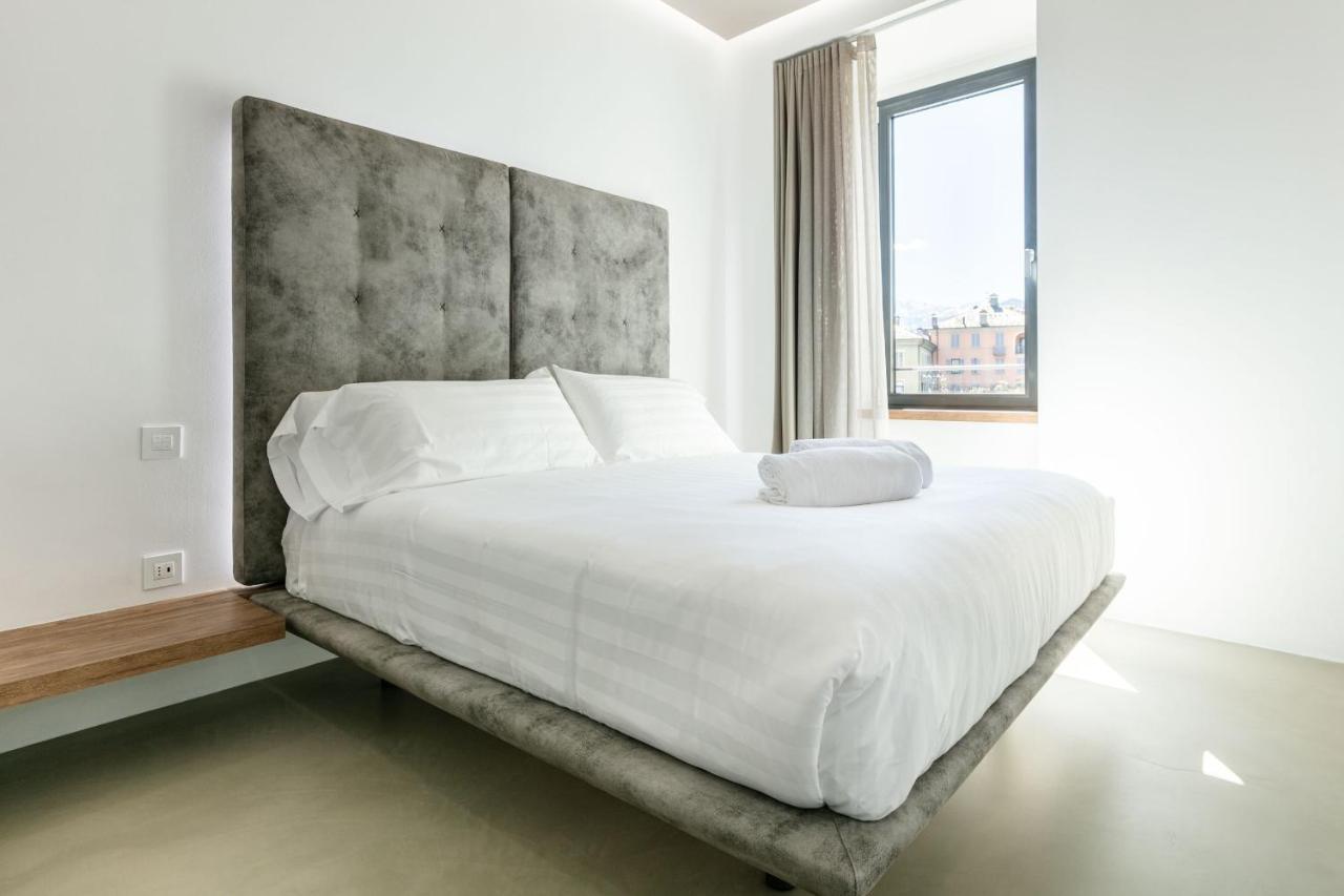 Domus Cavour Rooms&Suites Tirano Exterior foto