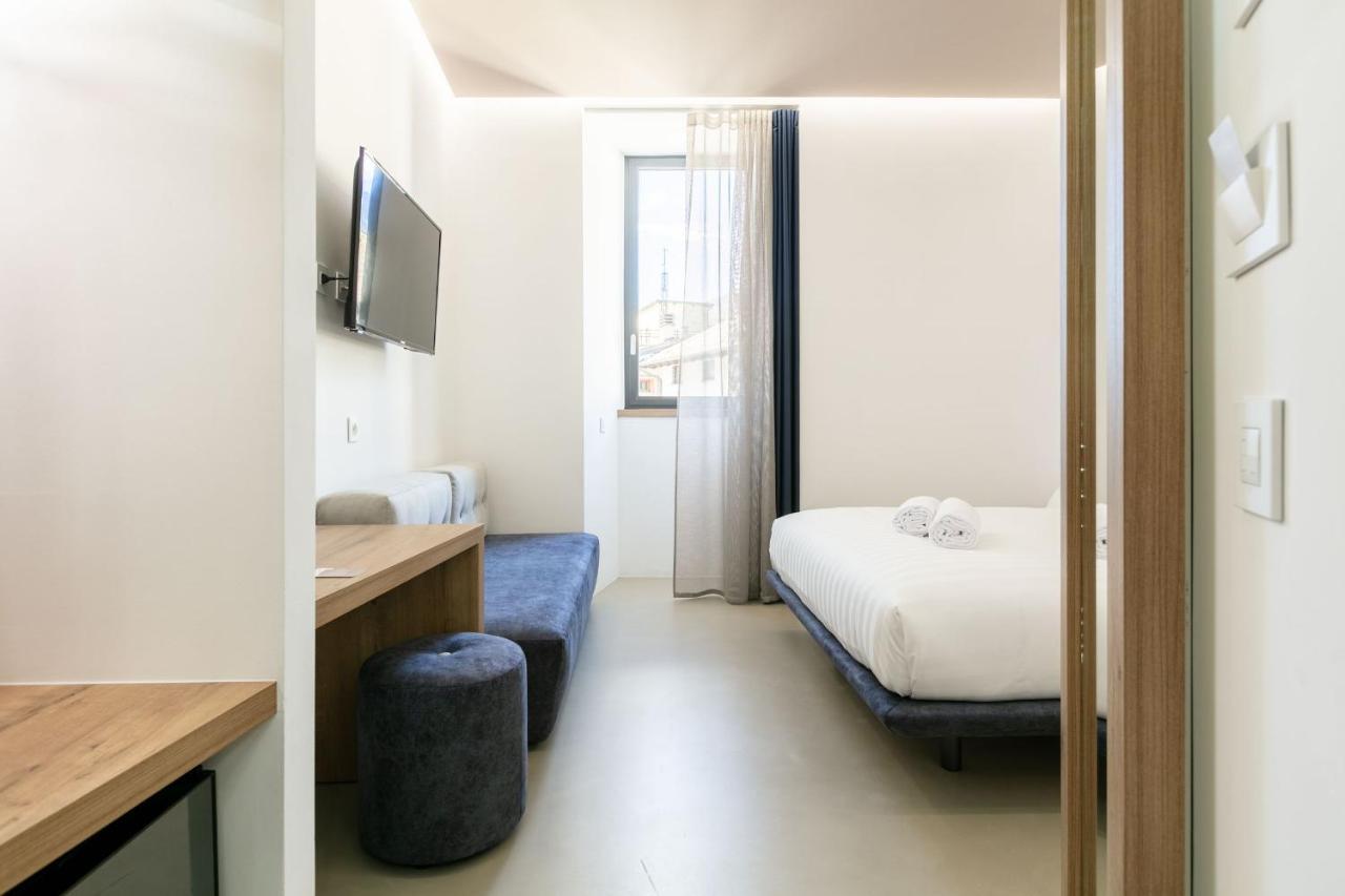 Domus Cavour Rooms&Suites Tirano Zimmer foto