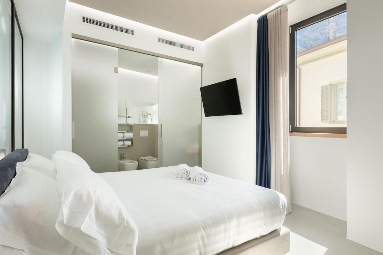 Domus Cavour Rooms&Suites Tirano Zimmer foto