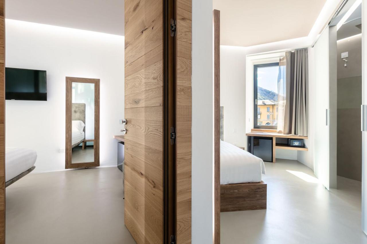 Domus Cavour Rooms&Suites Tirano Exterior foto