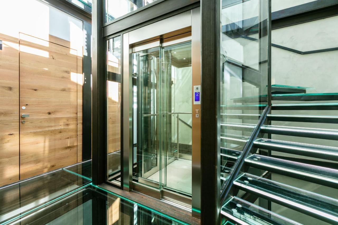 Domus Cavour Rooms&Suites Tirano Exterior foto