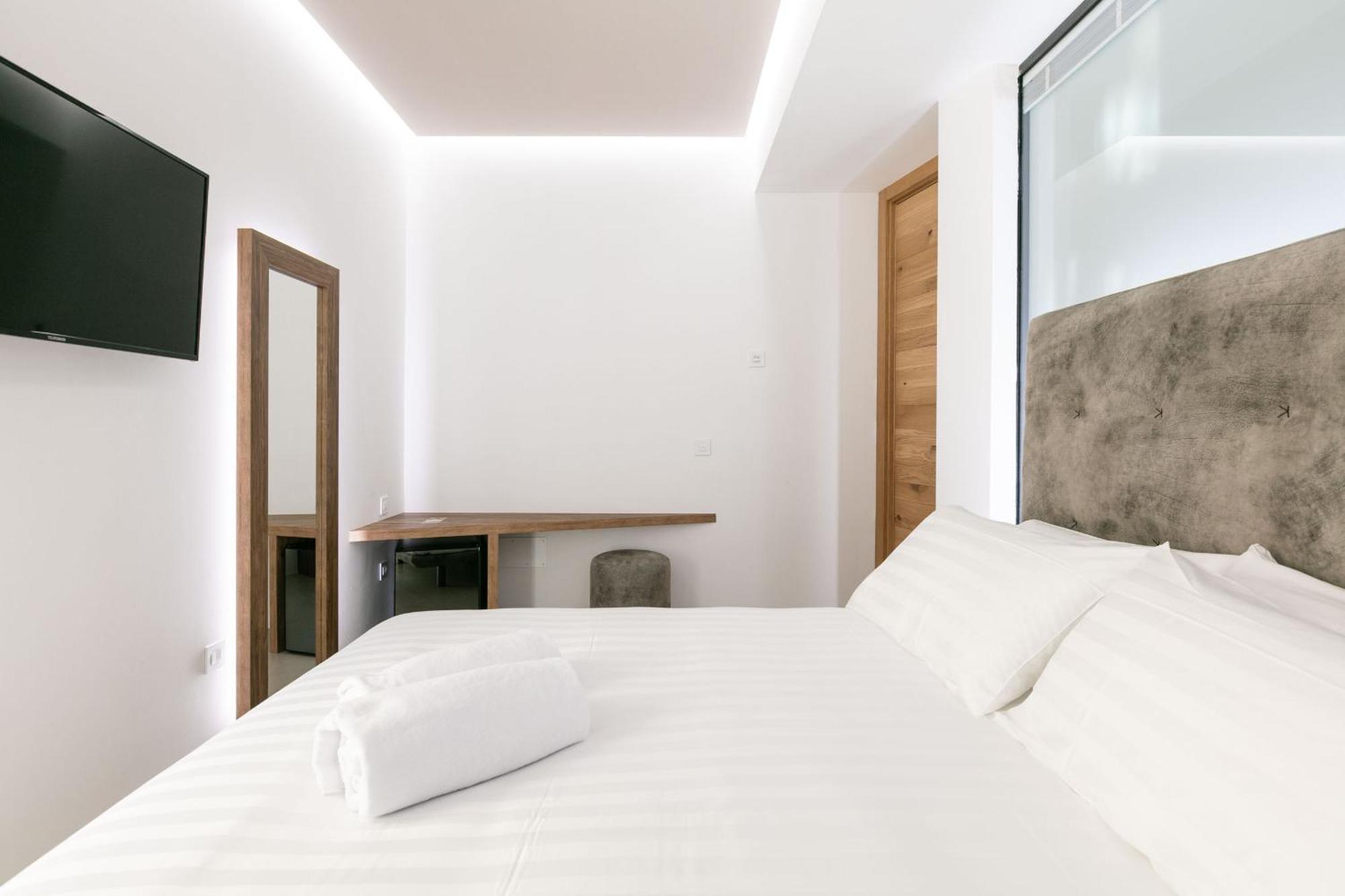 Domus Cavour Rooms&Suites Tirano Zimmer foto