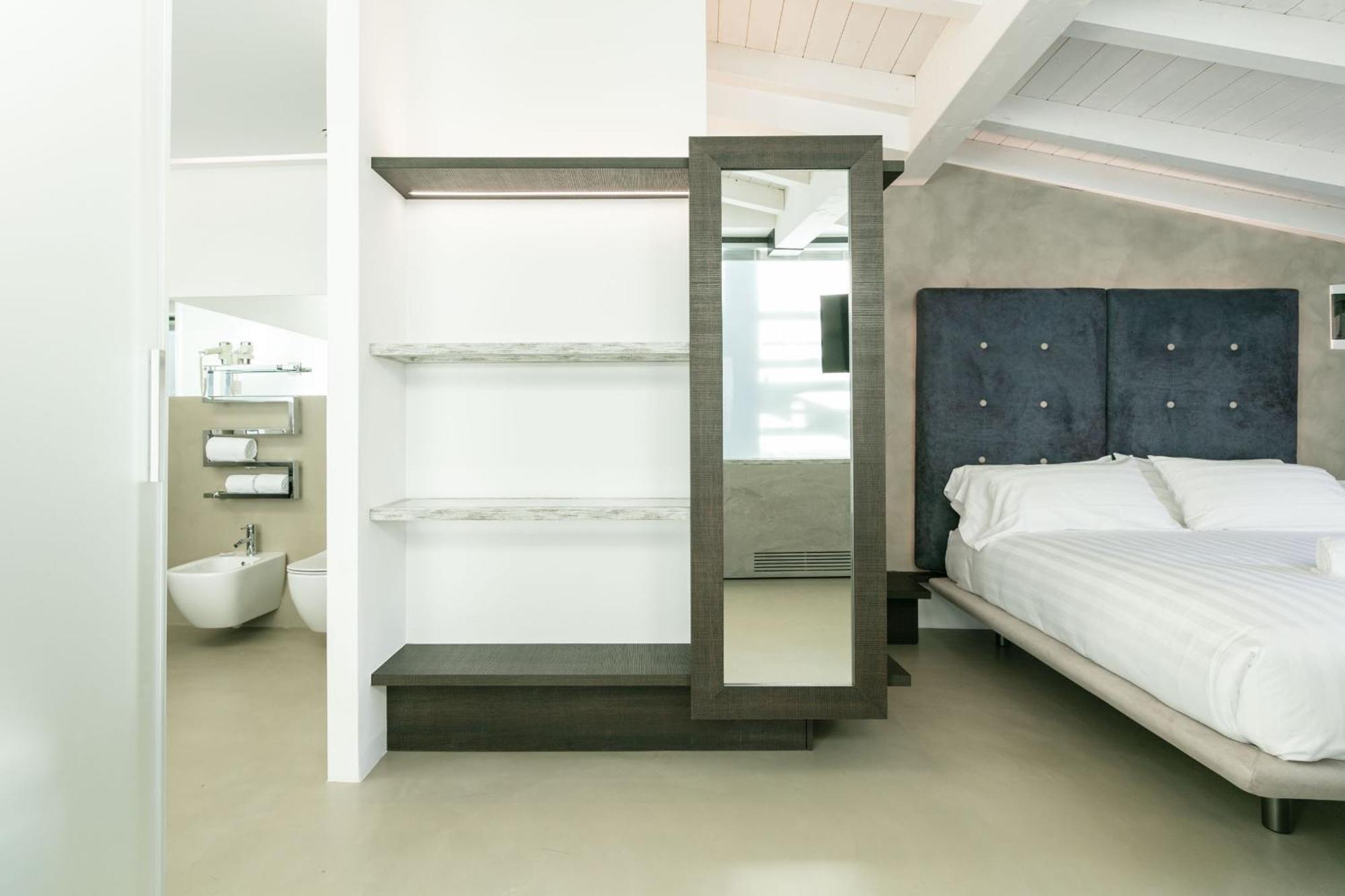 Domus Cavour Rooms&Suites Tirano Zimmer foto