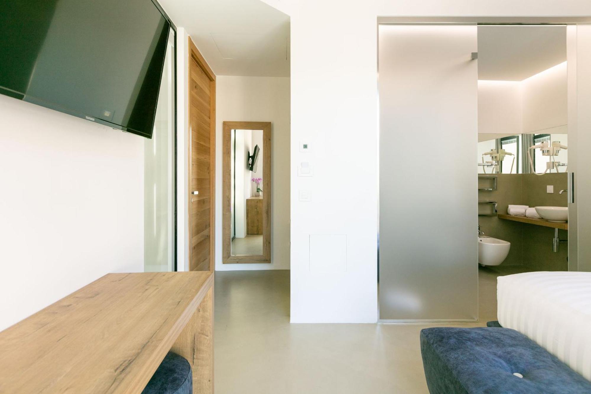 Domus Cavour Rooms&Suites Tirano Zimmer foto
